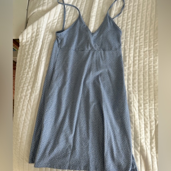 Brand new floral brandy Melville floral blue dress - Picture 1 of 2
